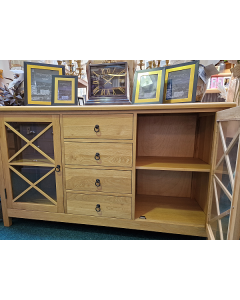 Manor Oak Sideboard with tempered glass doors